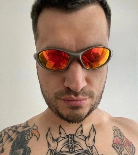 Прикрепление